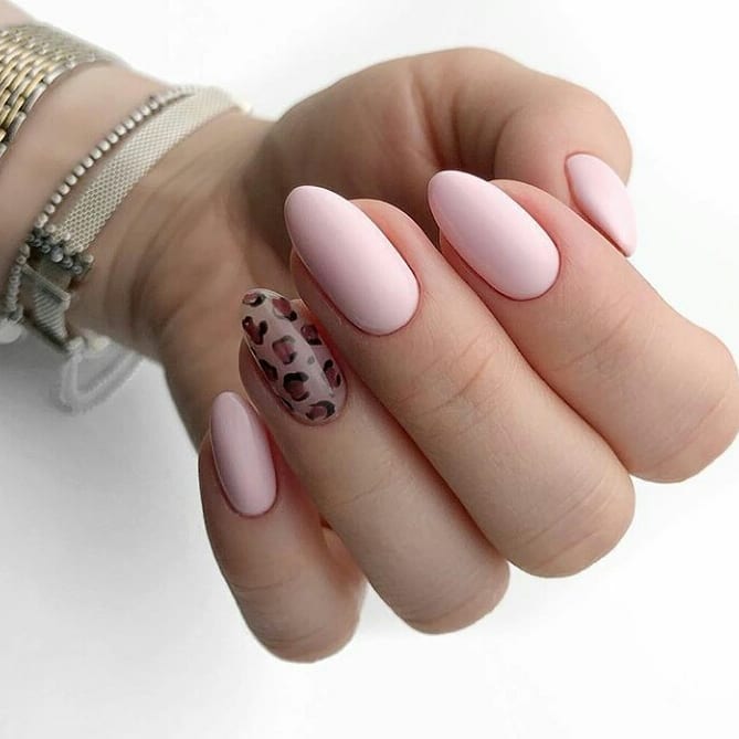 50 фото-идей розового дизайна ногтей для романтичных натур