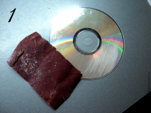 Изготовление магнитов на холодильник из CD-дисков, фото № 1