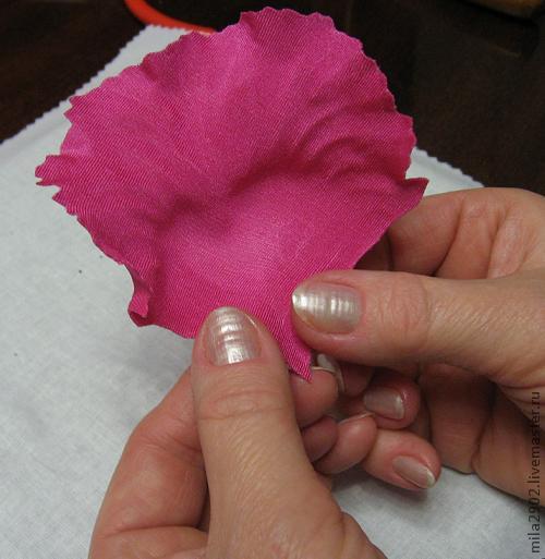 Цветы из ткани без применения булек(только руками), фото № 16