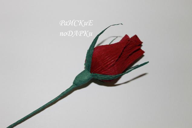 Бутон розы с конфеткой из гофробумаги (креп), фото № 13