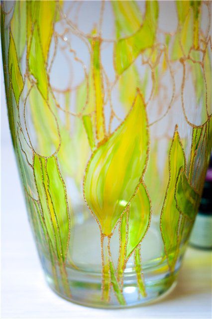 Роспись стеклянной вазы витражными красками, фото № 6