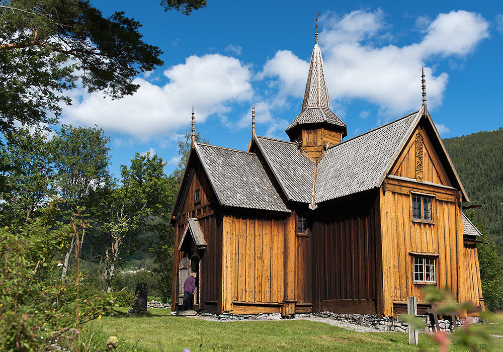 Сказочные деревянные церкви Норвегии, фото № 22