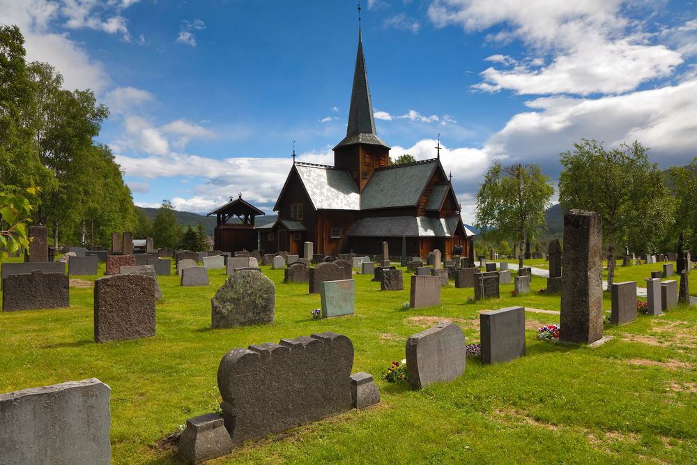 Сказочные деревянные церкви Норвегии, фото № 28