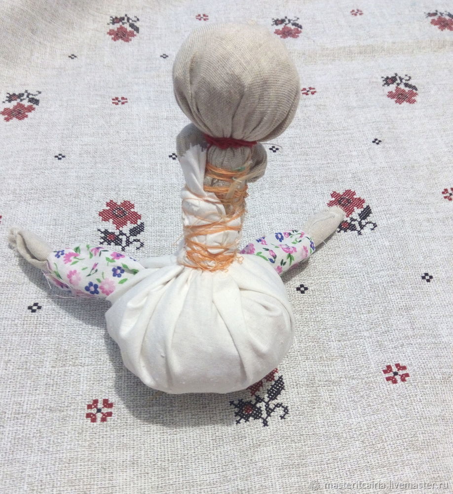 Создаем подарочную народную куклу «Бабка Характерная», фото № 7