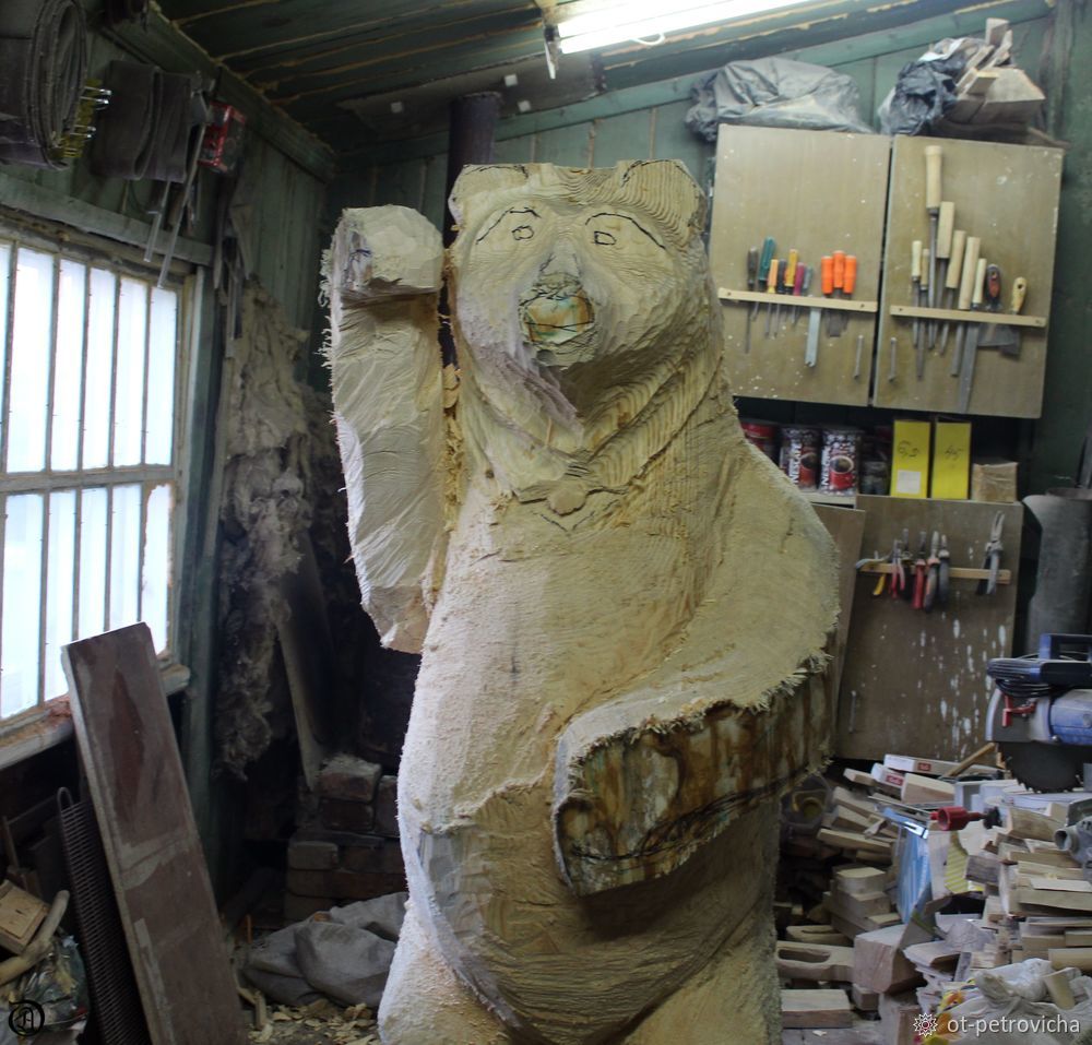 Вырезаем садовую скульптуру «Медведь», фото № 12