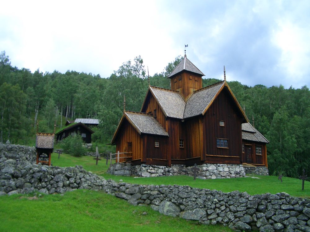 Сказочные деревянные церкви Норвегии, фото № 7