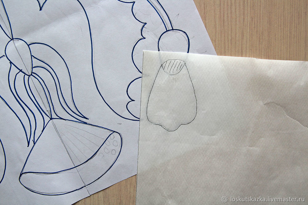 Панно «Одуванчики» — аппликация из ткани с использованием двусторонней клеевой (паутинки на бумаге), фото № 7