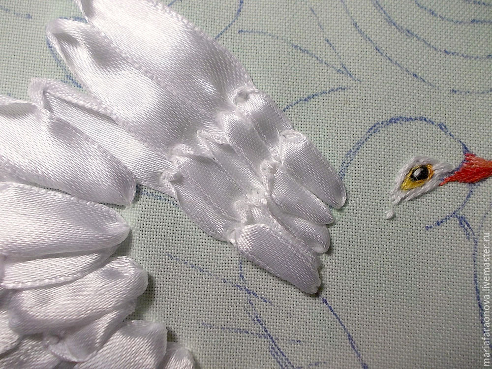 «Вместе навсегда»: вышиваем голубков атласными лентами, фото № 14