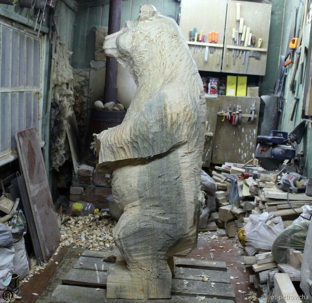 Вырезаем садовую скульптуру «Медведь», фото № 13