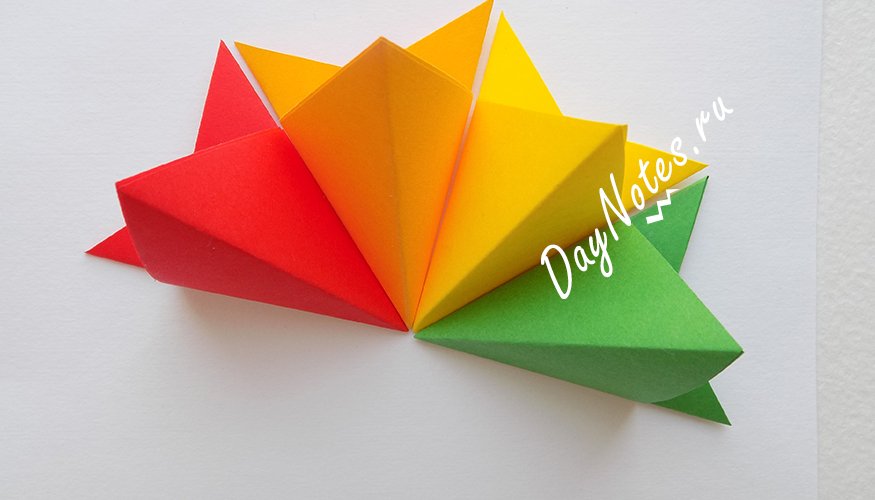 простые открытки на 8 марта оригами