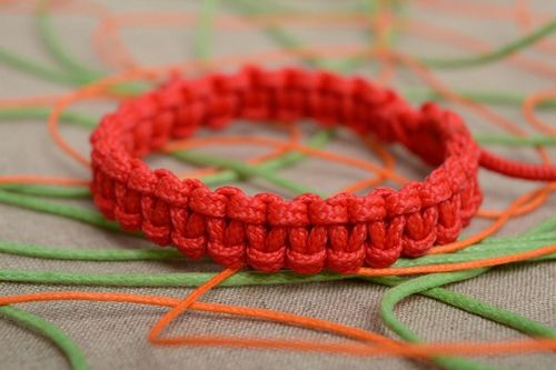 Макраме браслеты: схемы плетения и видео, с ниток как сплести своими руками, для начинающих с бусинами стиль