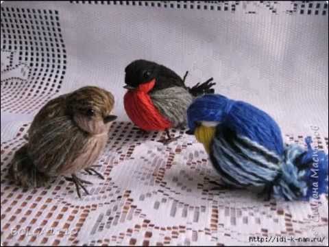Как сделать красивую птичку из ниток.How to make a beautiful bird of thread