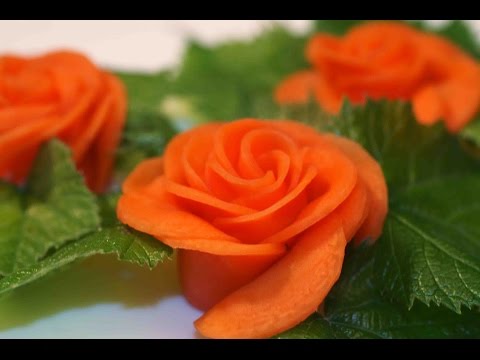 Украшение блюд. Роза из моркови. Украшение из овощей.