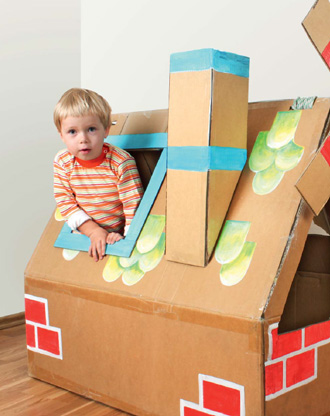 Как сделать детский домик из картонной коробки
