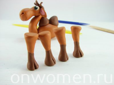 Верблюд из пластилина