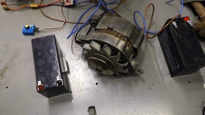 Как сделать мощный мотор из автомобильного генератора