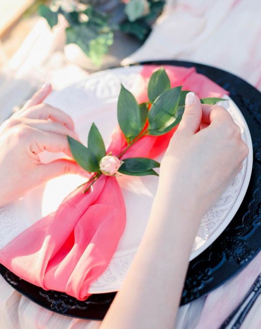 Свадебные салфетки с цветами