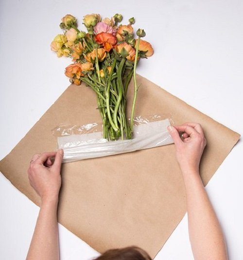 упаковка цветов