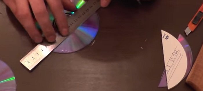 салфетница из дисков