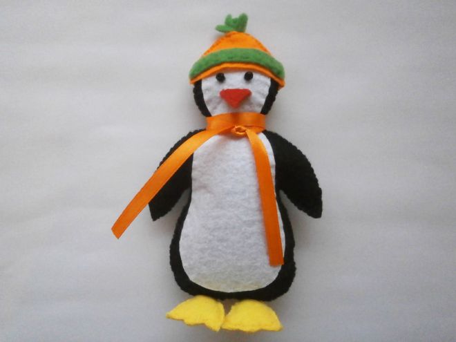 Пингвин из фетра21