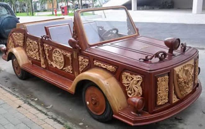 деревянный автомобиль