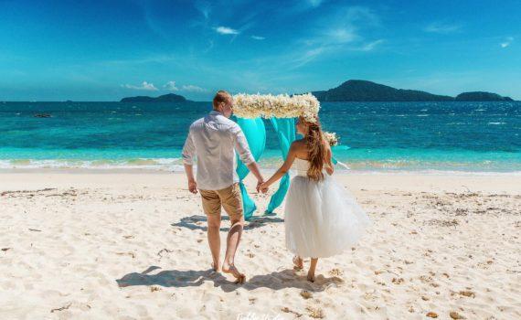 свадебная летняя фотосессия на пляже